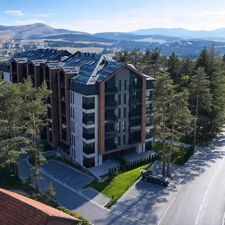 Palisad Hills アパート *