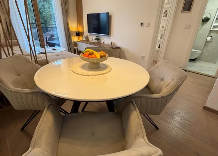 Palisad Hills アパート ズラティボール